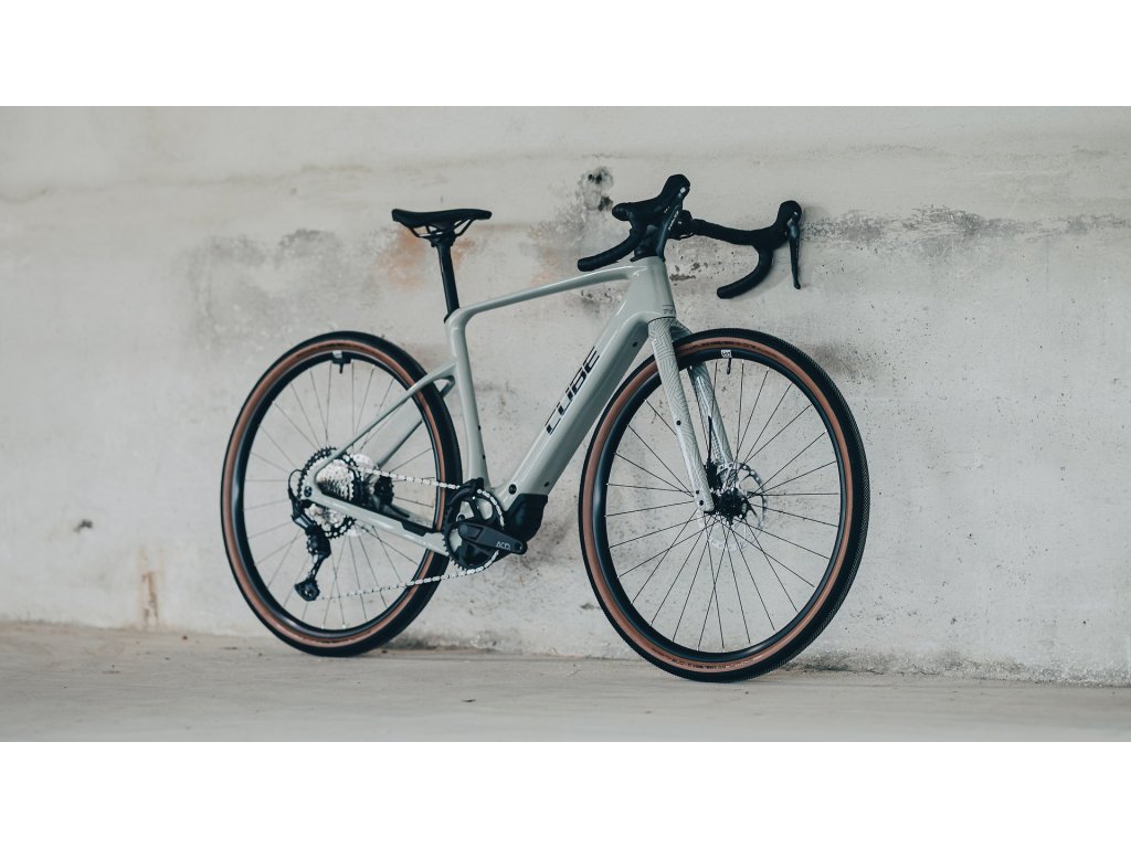 Elektrokolo Cube Nuroad Hybrid C:62 Race 400X reedbeige´n´black